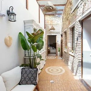 Gasthuis Maison Garibaldi, Cagliari